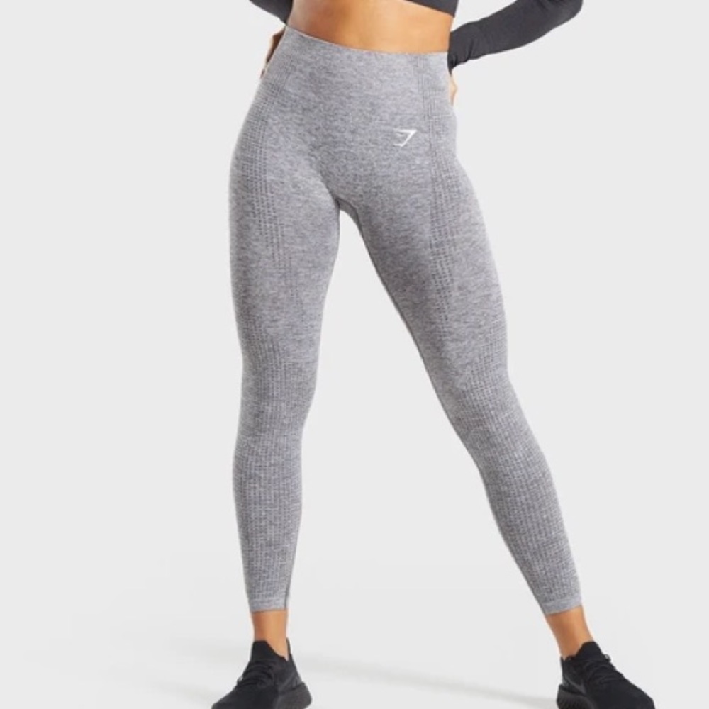 GYMSHARK GRAY VITAL SEAMLESS LEGGINGS